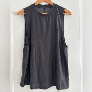 Lululemon silky mesh tank